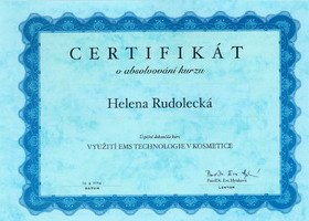 Diplomy a certifikáty:, 6/17