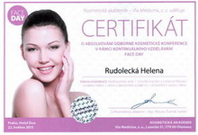 Diplomy a certifikáty:, 11/17