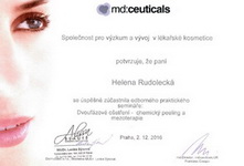 Diplomy a certifikáty:, 12/17